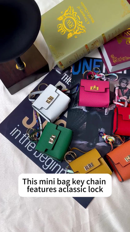 Mini Square Bag Pendant Keychain - תליון תיק מעור עם רצועה צבעונית